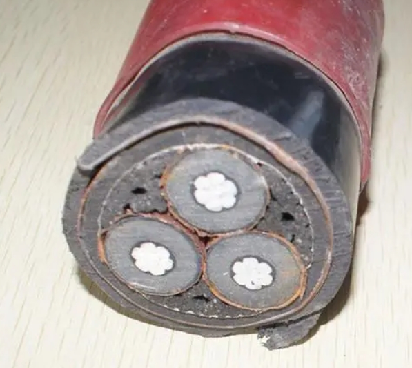 電線電纜應(yīng)用廣泛，具體有什么區(qū)別？.jpg